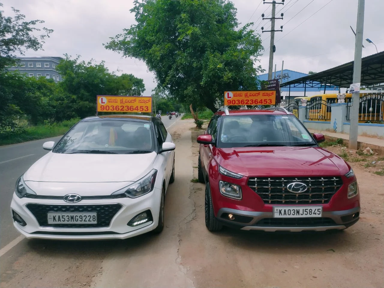 Dual control training car at Manu Driving School Bangalore